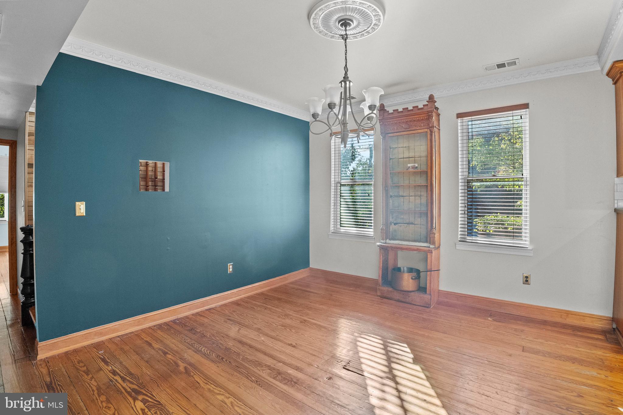 2200 East Baltimore Street Baltimore, MD 21231 - Photo 9 of 24 a view of livingroom with window