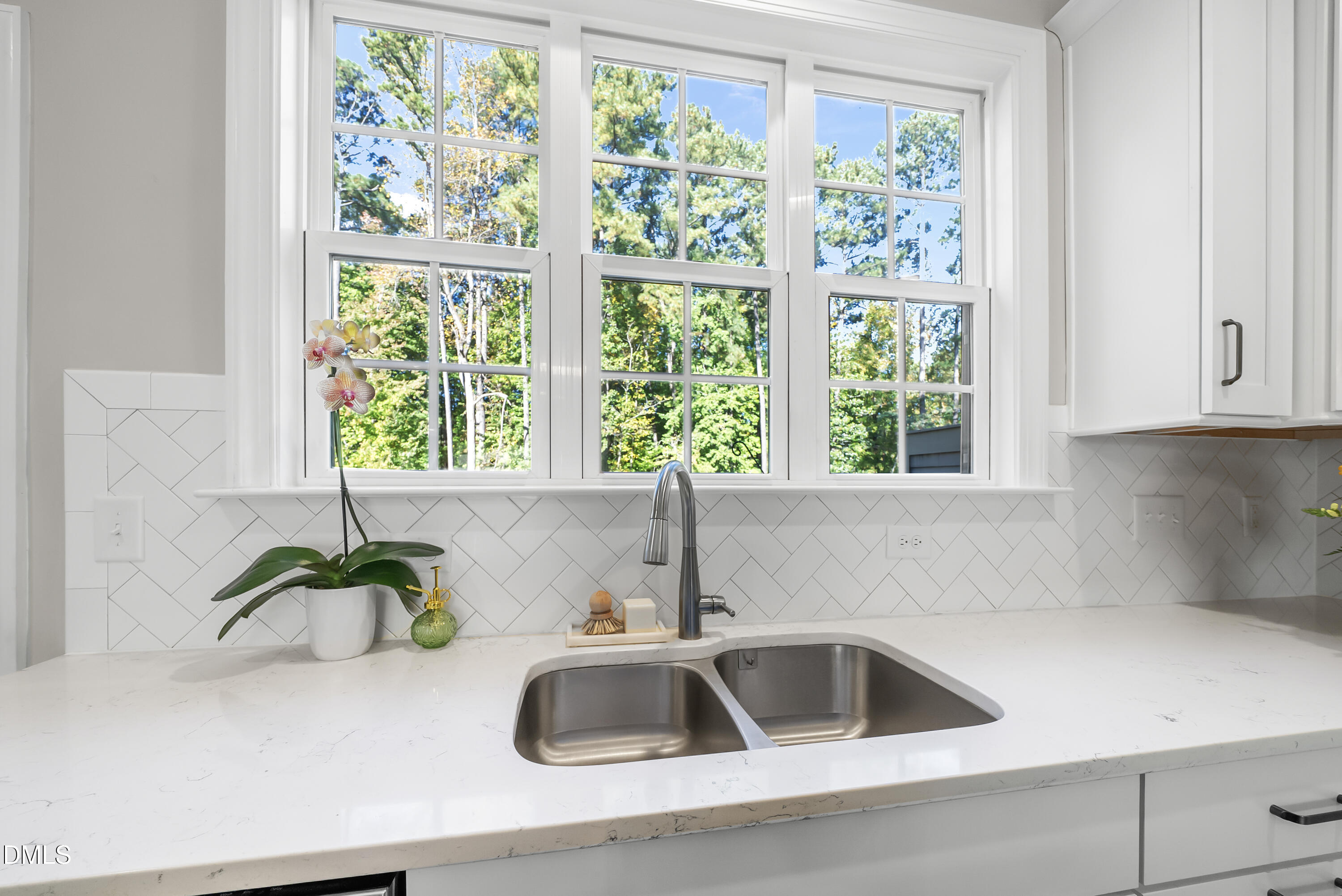 1609 Wooster Street Raleigh, NC 27607 - Photo 16 of 37 DSC01429
