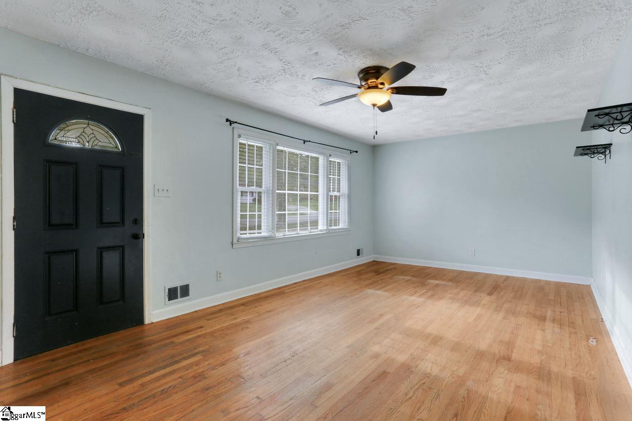 491 Barnwell Road Spartanburg, SC 29303 - Photo 8 of 31 Gallery Image 8