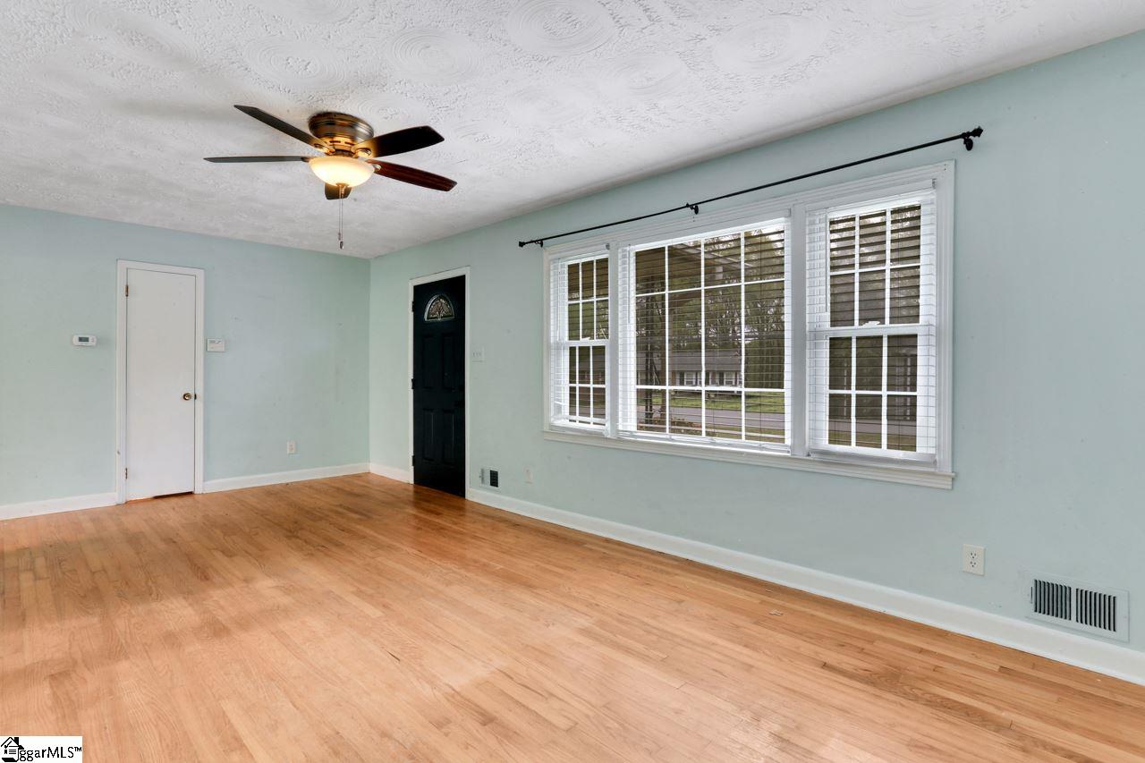 491 Barnwell Road Spartanburg, SC 29303 - Photo 9 of 31 Gallery Image 9