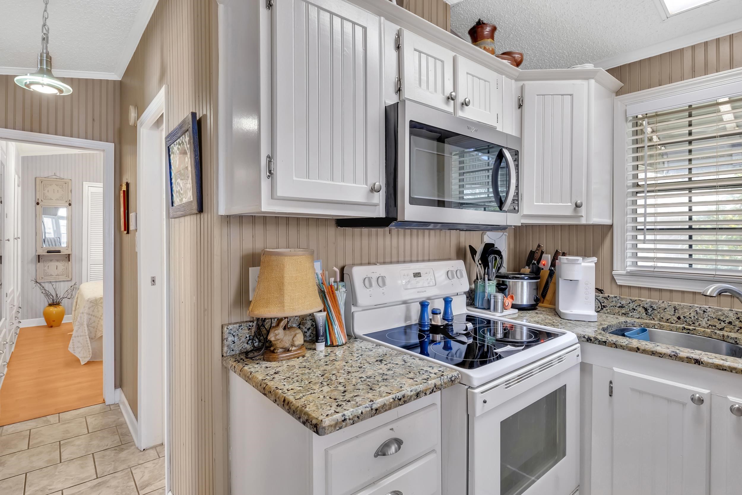 4205 Azalea Street Orange Beach, AL 36561 - Photo 19 of 45 Kitchen