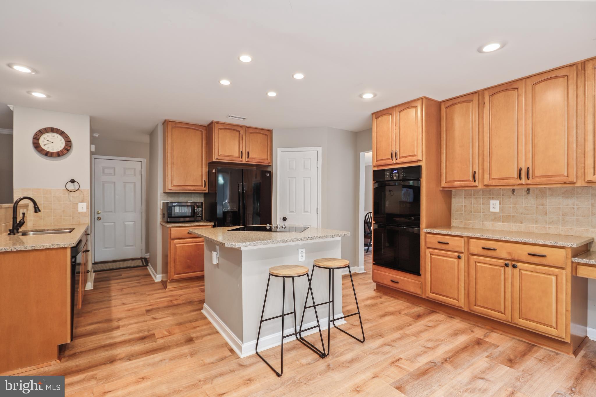 20346 Flushing Meadows Court Ashburn, VA 20147 - Photo 11 of 43