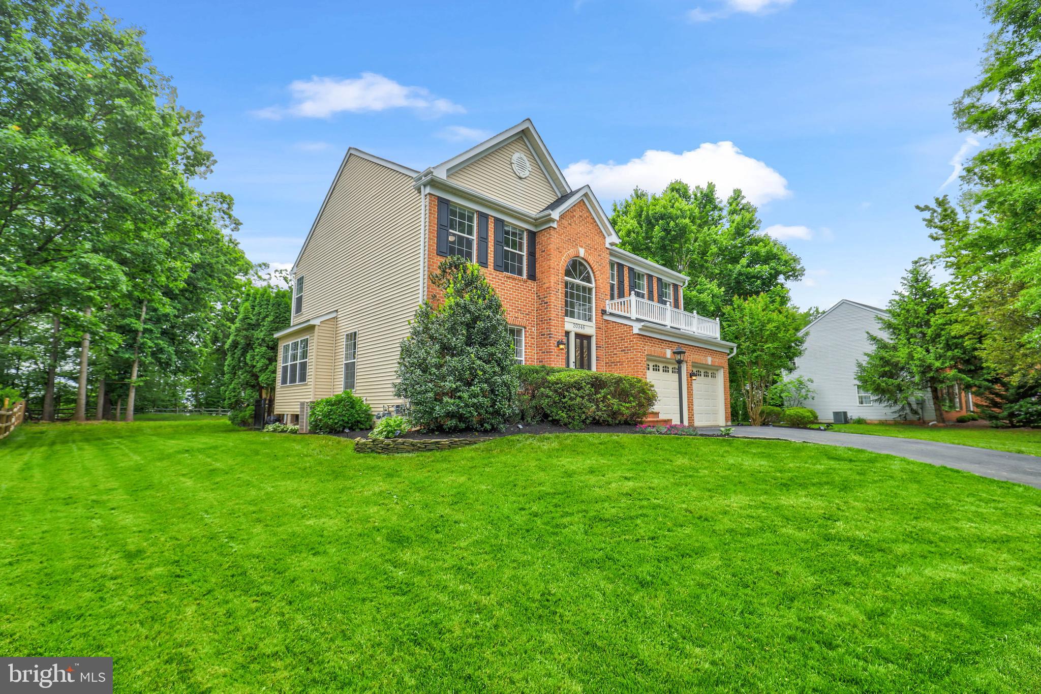 20346 Flushing Meadows Court Ashburn, VA 20147 - Photo 2 of 43