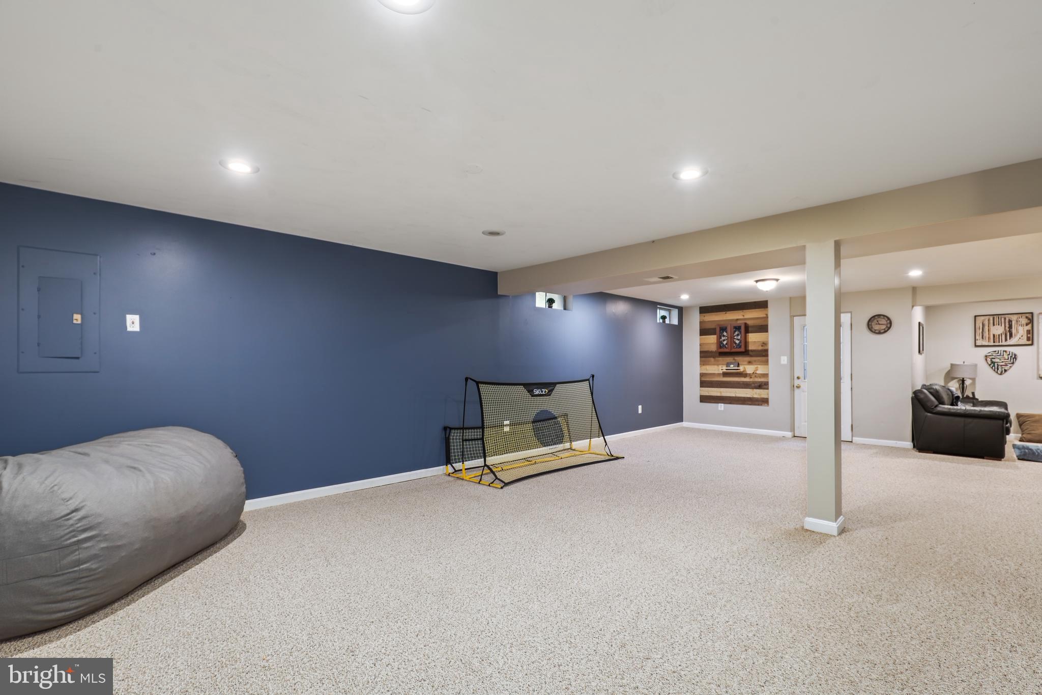 20346 Flushing Meadows Court Ashburn, VA 20147 - Photo 31 of 43