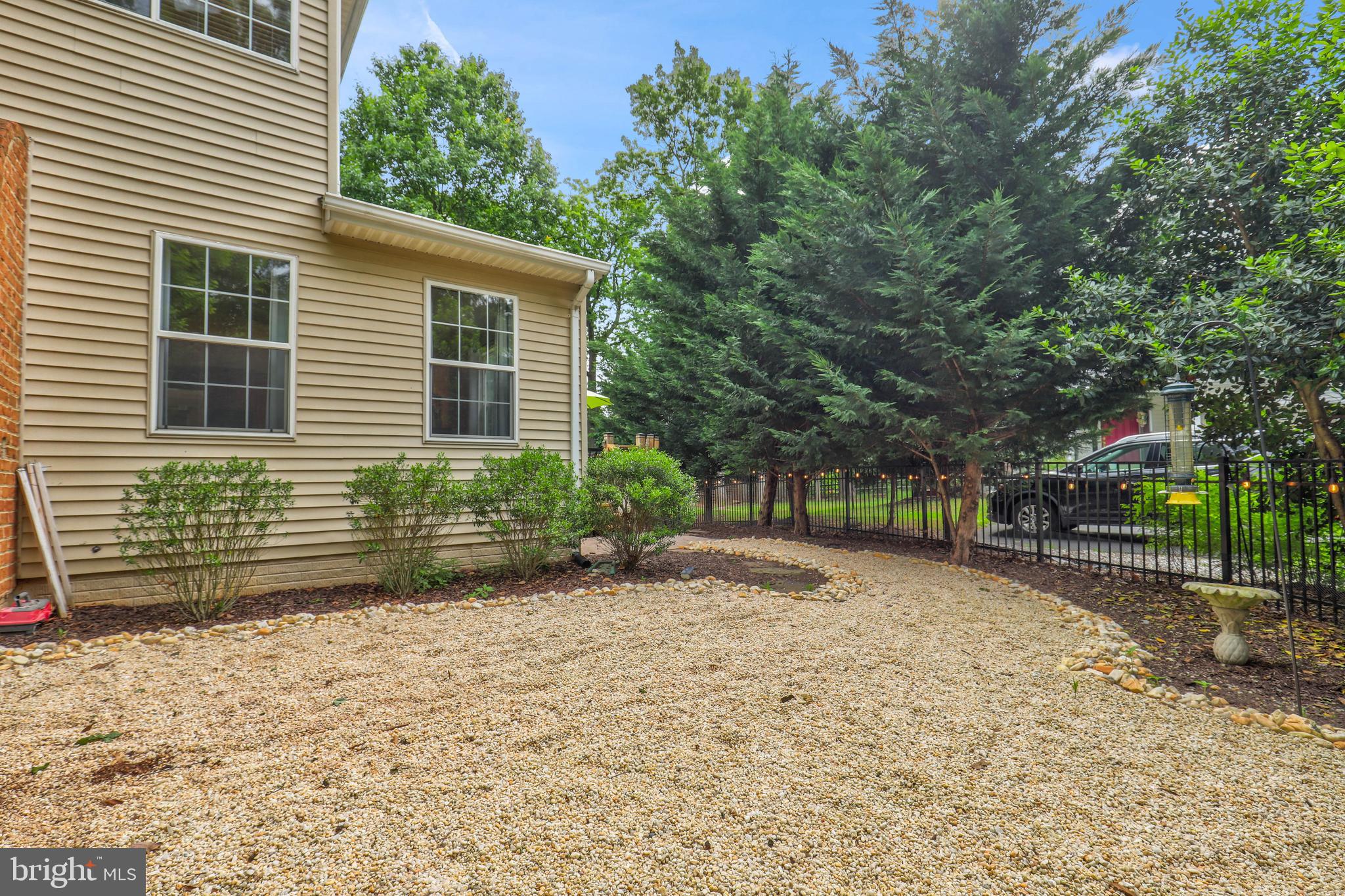 20346 Flushing Meadows Court Ashburn, VA 20147 - Photo 39 of 43