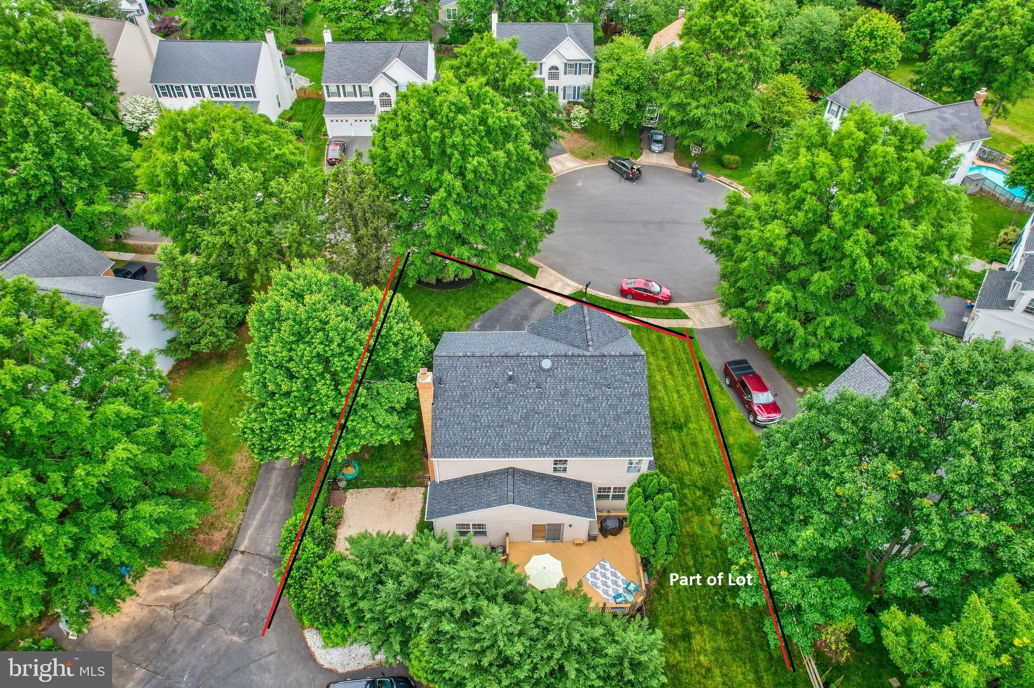 20346 Flushing Meadows Court Ashburn, VA 20147 - Photo 5 of 43