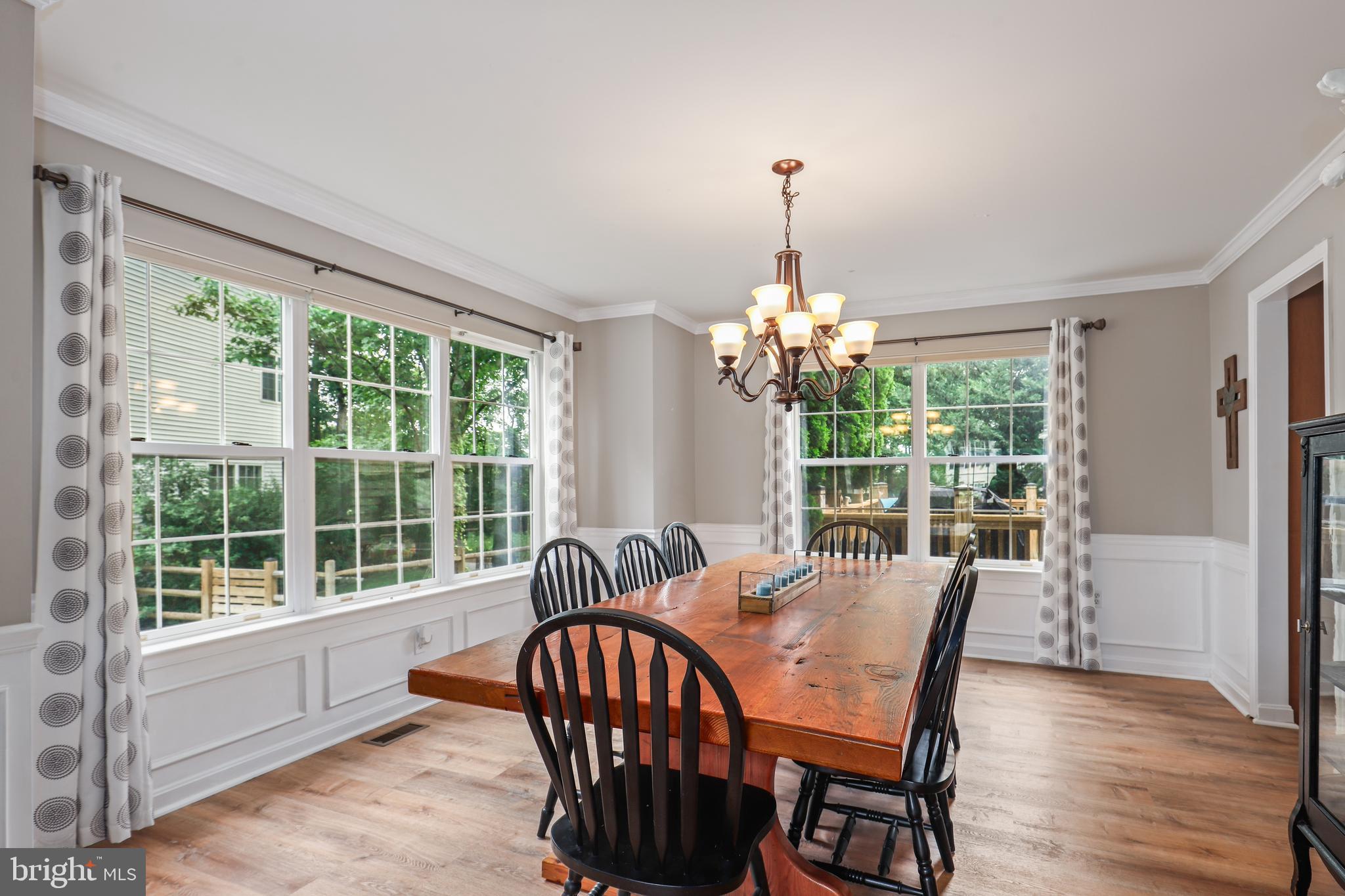 20346 Flushing Meadows Court Ashburn, VA 20147 - Photo 9 of 43