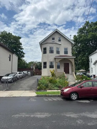 $674,900 | 401 Cortlandt Street, Belleville, NJ 07109