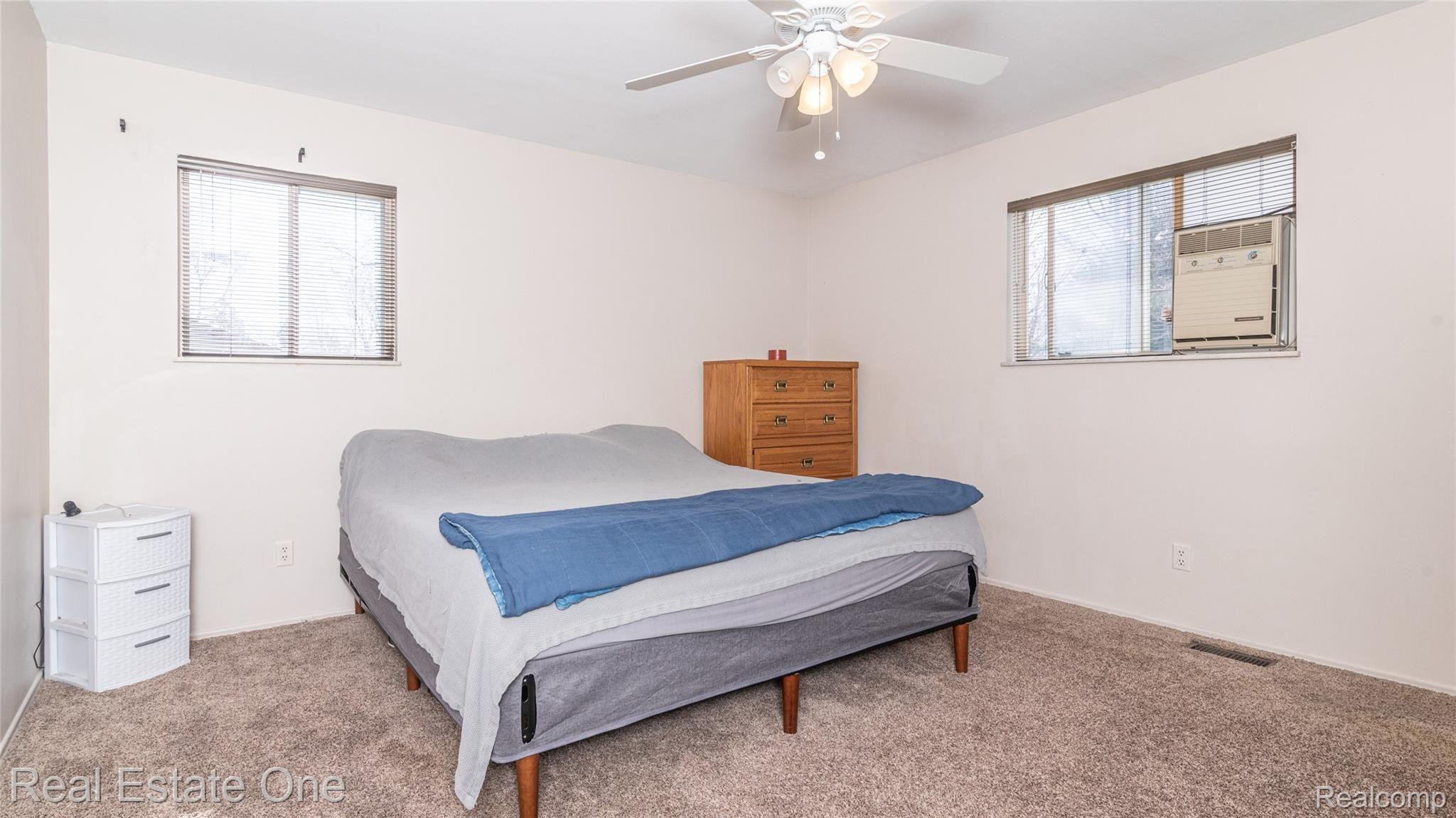 2244 Reid Road Grand Blanc, MI 48439 - Photo 36 of 44 0352220027177_35.jpg