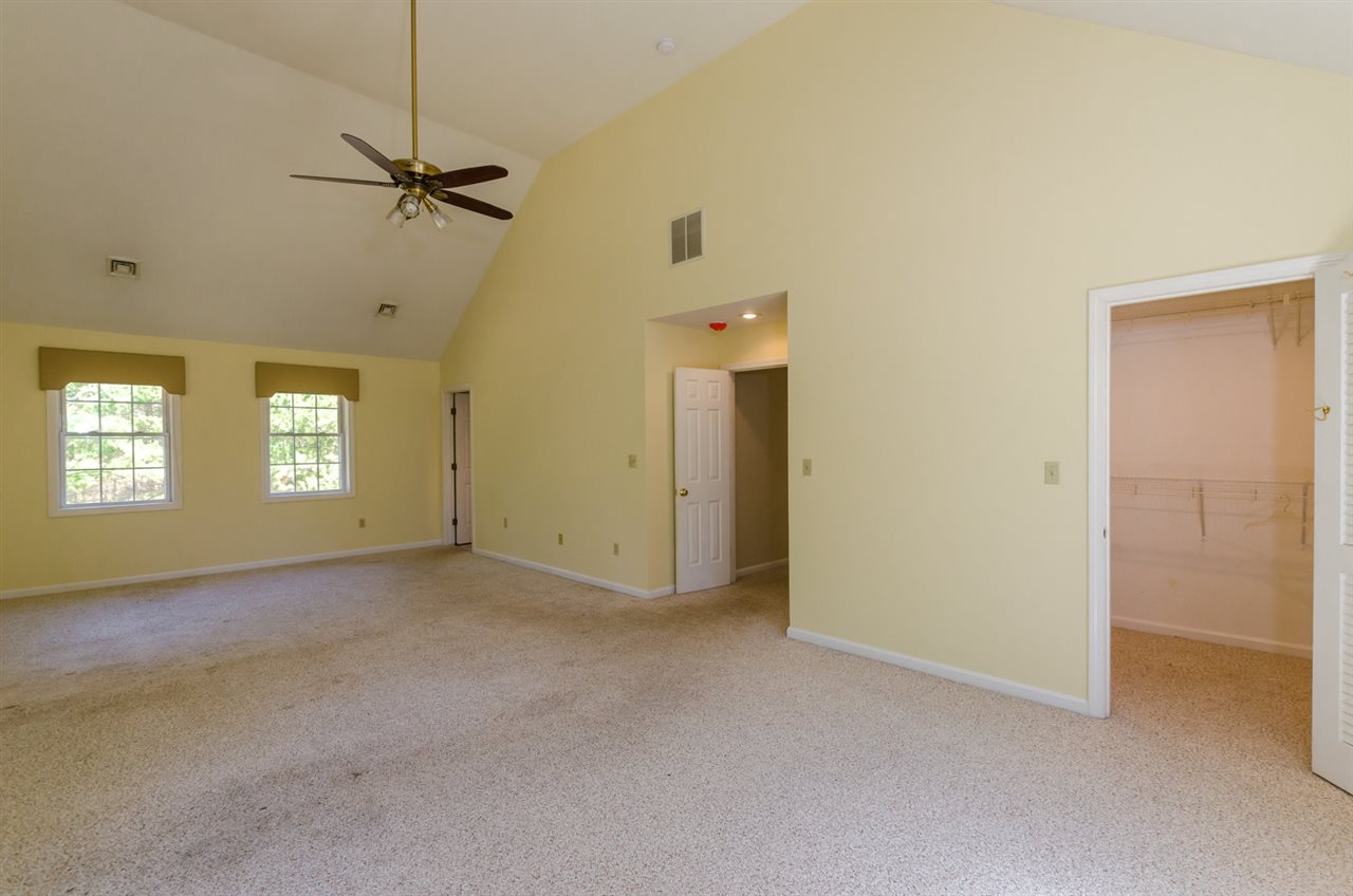 261 Pine Hill Road Hollis, NH 03049 - Photo 19 of 40