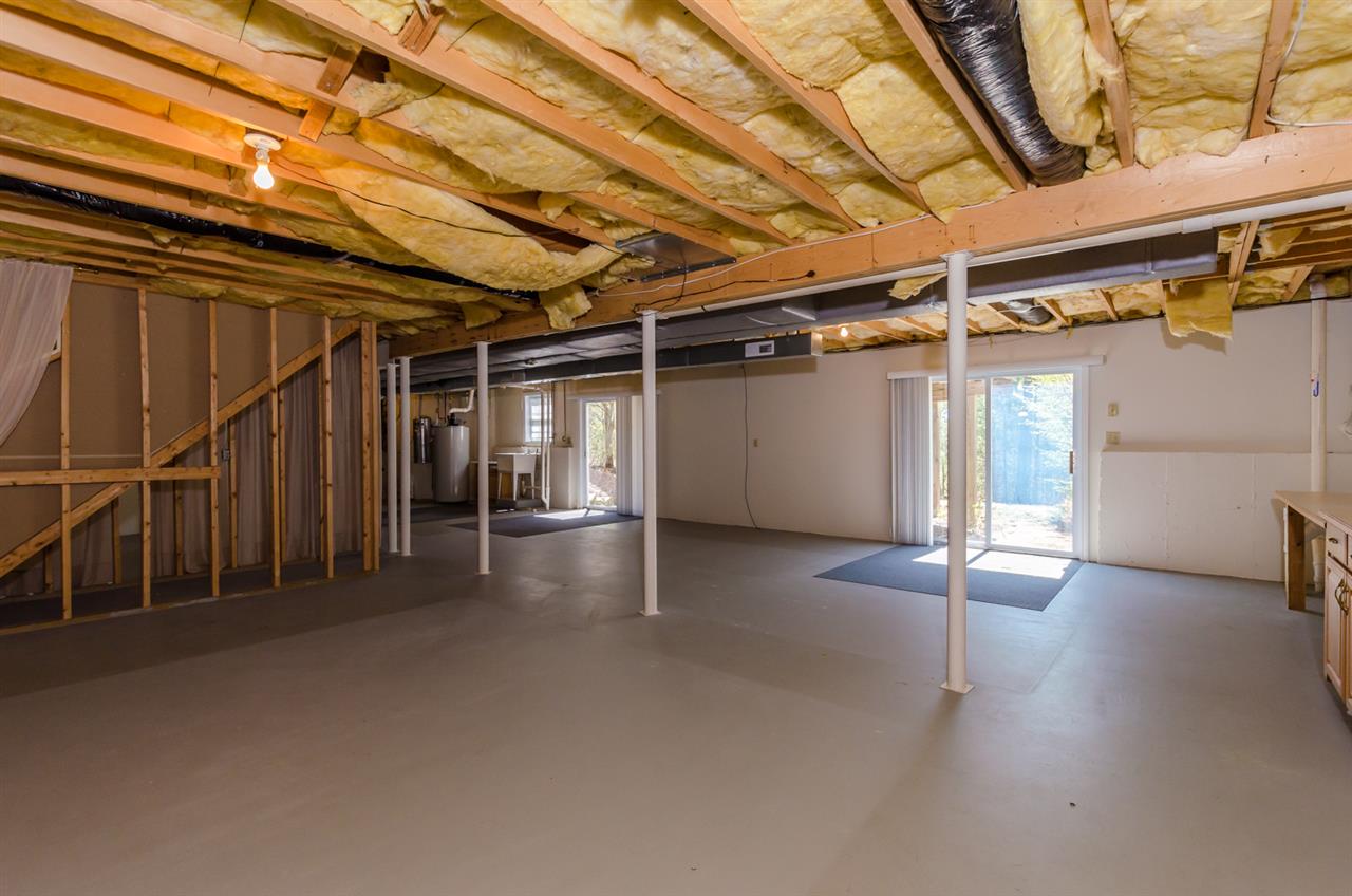 261 Pine Hill Road Hollis, NH 03049 - Photo 29 of 40
