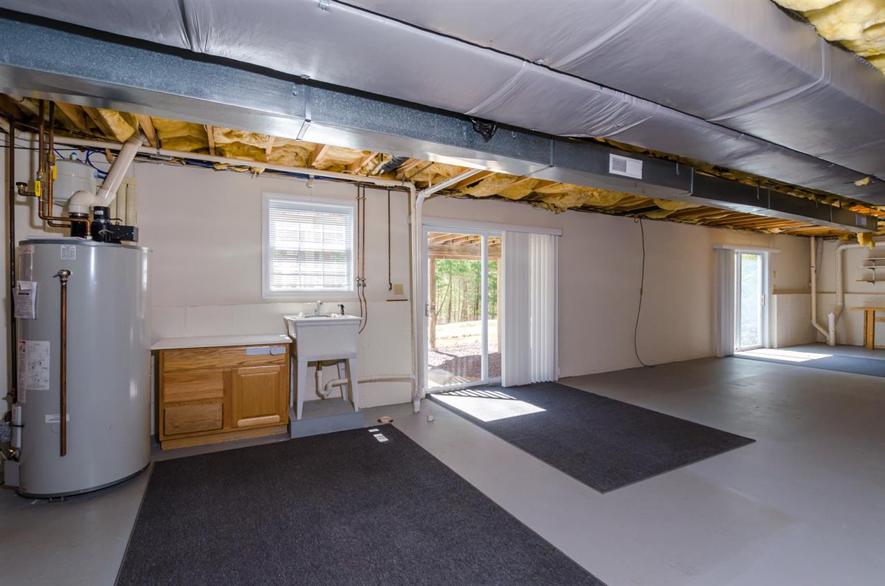 261 Pine Hill Road Hollis, NH 03049 - Photo 30 of 40