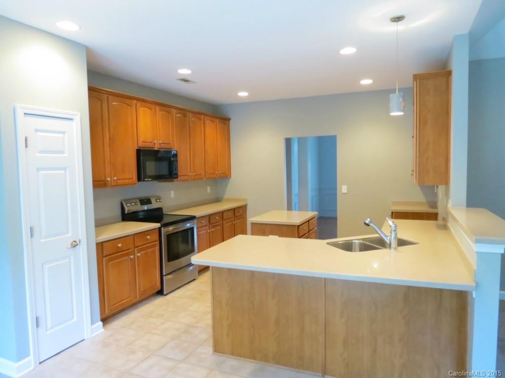 413 Buttermere Road, Unit 34 Fort Mill, SC 29715 - Photo 2 of 16 Gallery Image 2