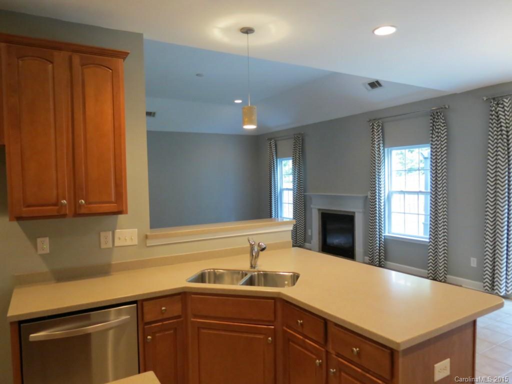 413 Buttermere Road, Unit 34 Fort Mill, SC 29715 - Photo 5 of 16 Gallery Image 5