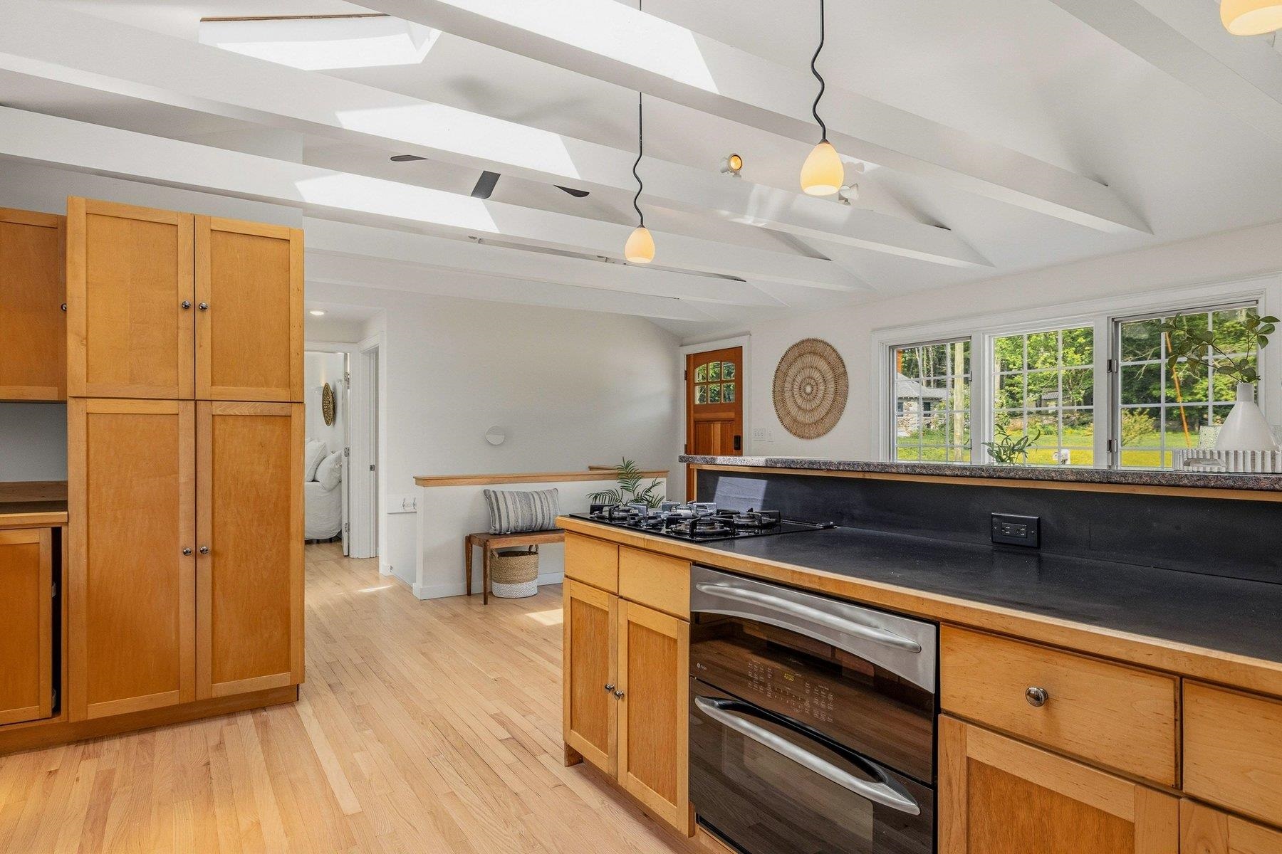 270 Brackett Road Rye, NH 03870 - Photo 9 of 43