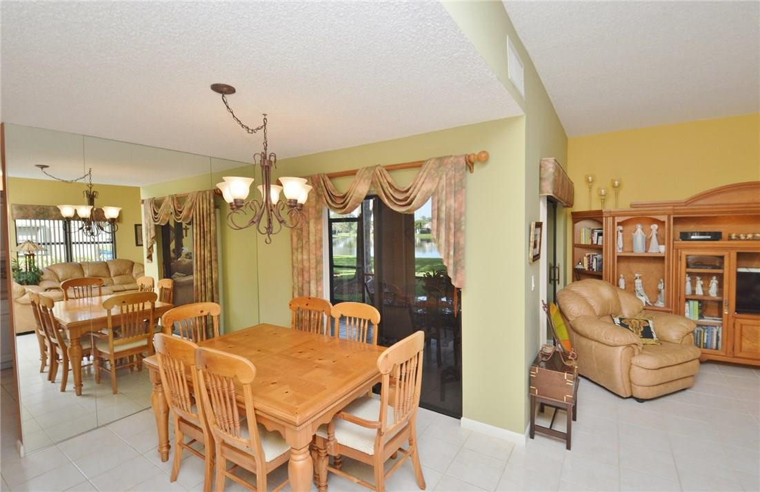 573 Racquet Club Road, Unit 15 Weston, FL 33326 - Photo 5 of 23 Photo 5