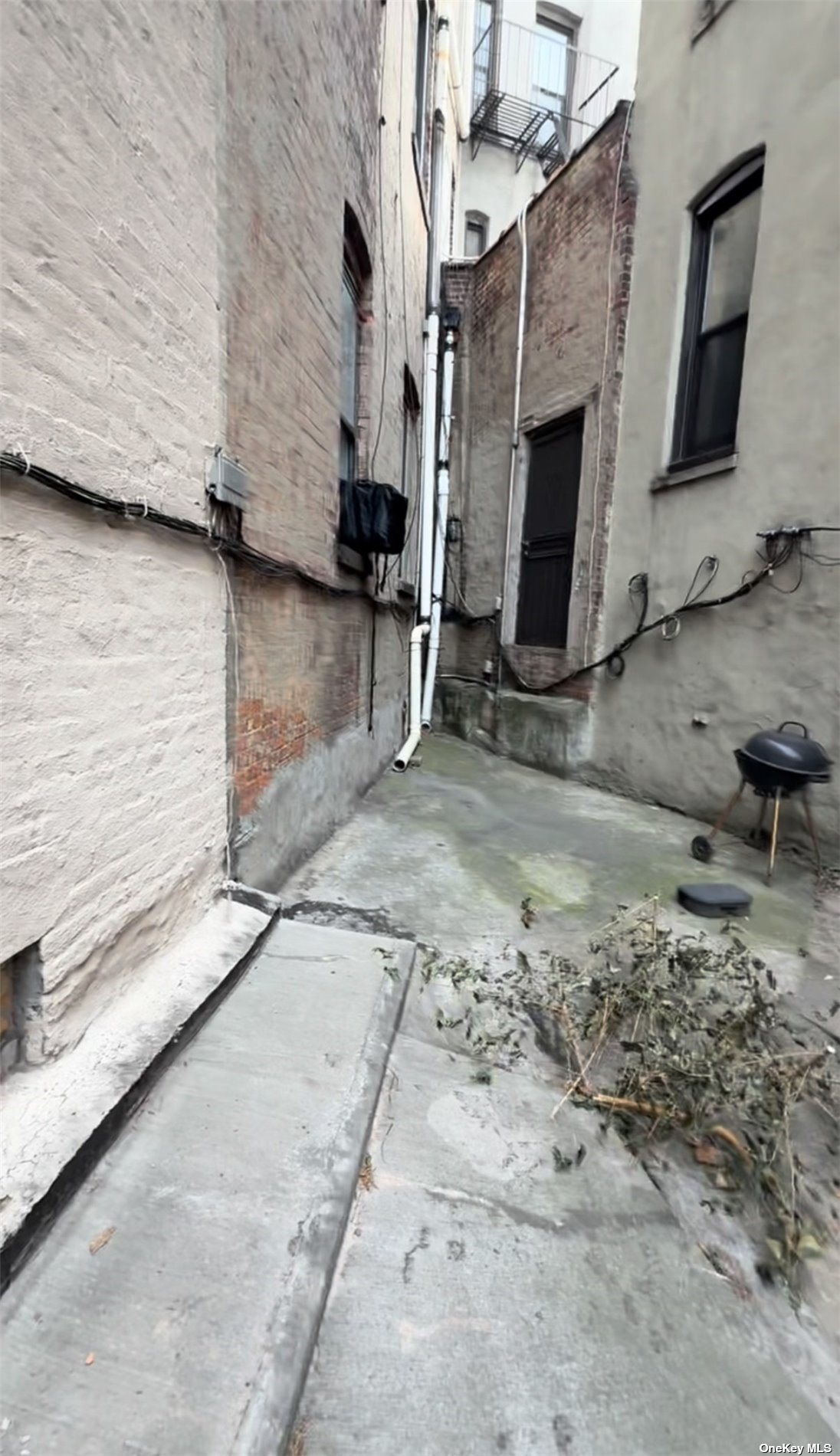 695 Meeker Avenue, Unit 6 Brooklyn, NY 11222 - Photo 13 of 17