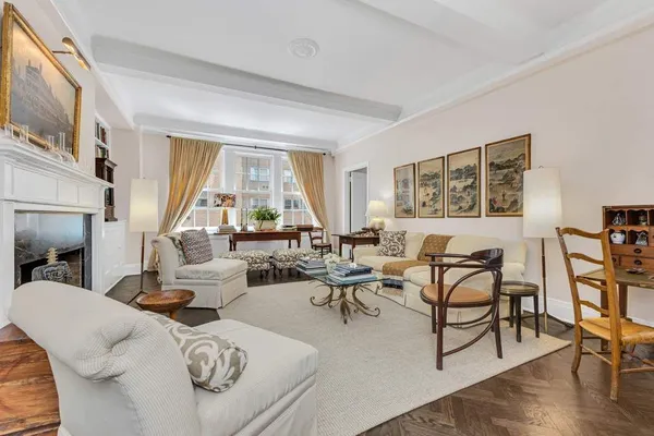 $1,975,000 | 7 Gracie Square, Unit 6C | Upper East Side