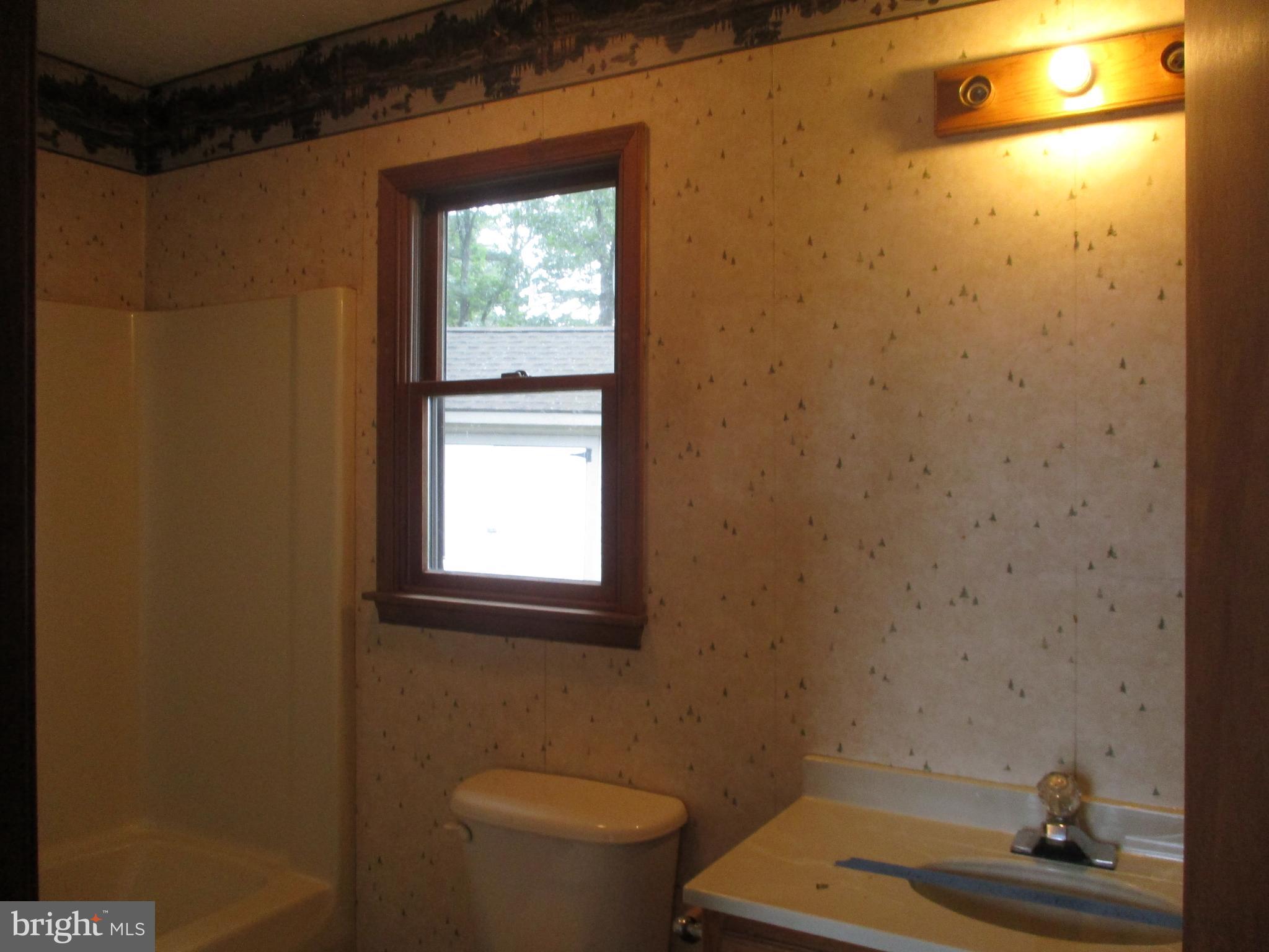 858 New Hope Road Berkeley Springs, WV 25411 - Photo 18 of 22 Gallery Image 18
