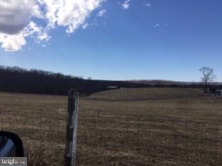 858 New Hope Road Berkeley Springs, WV 25411 - Photo 5 of 22 Gallery Image 5