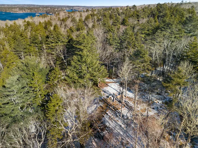 $169,000 | 1 Fiske Lane, Pemaquid, ME 04558