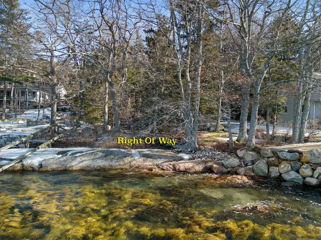 $169,000 | 1 Fiske Lane, Pemaquid, ME 04558
