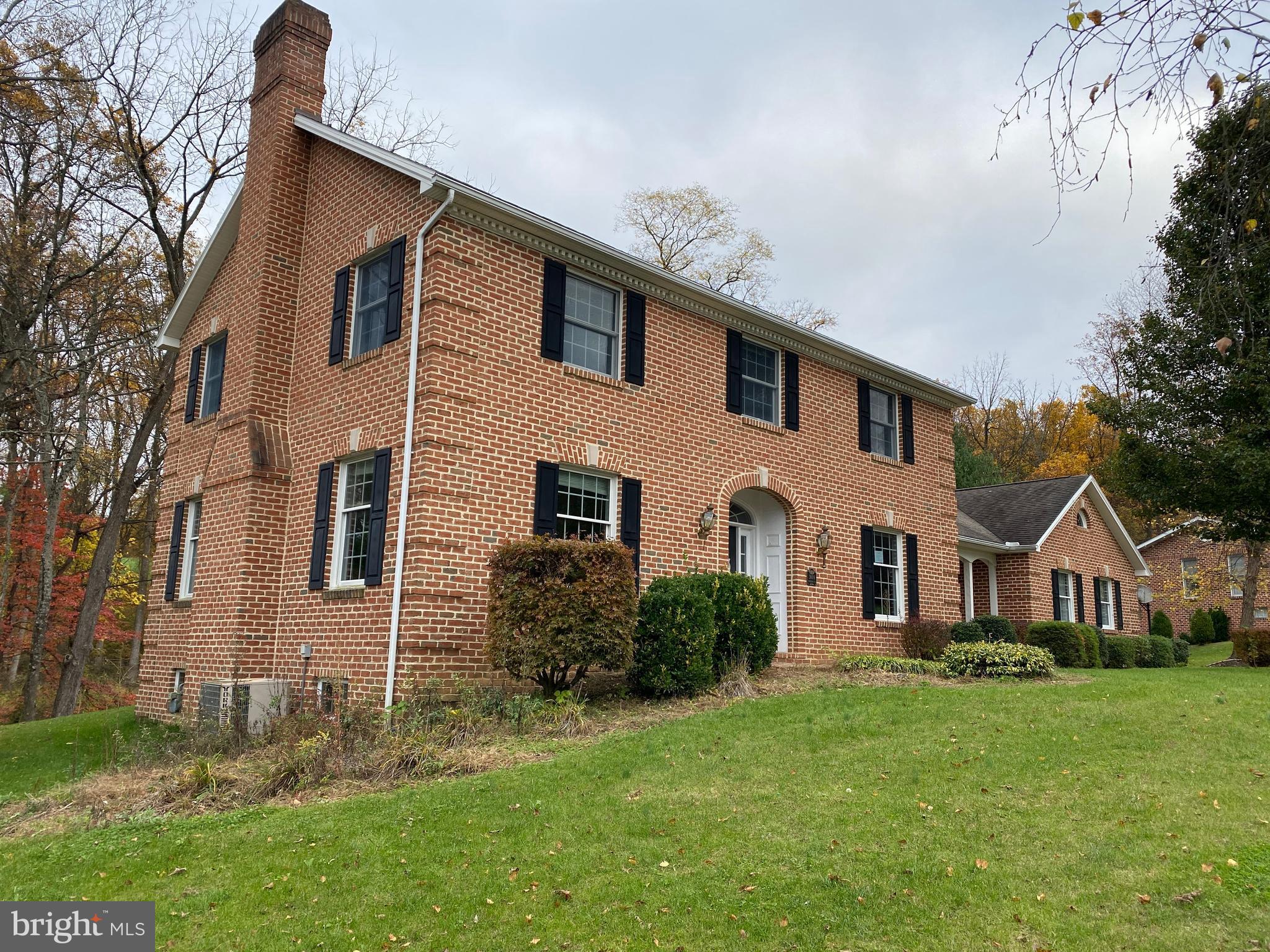 3609 Cimmeron Road York, PA 17402 - Photo 2 of 34 Gallery Image 2