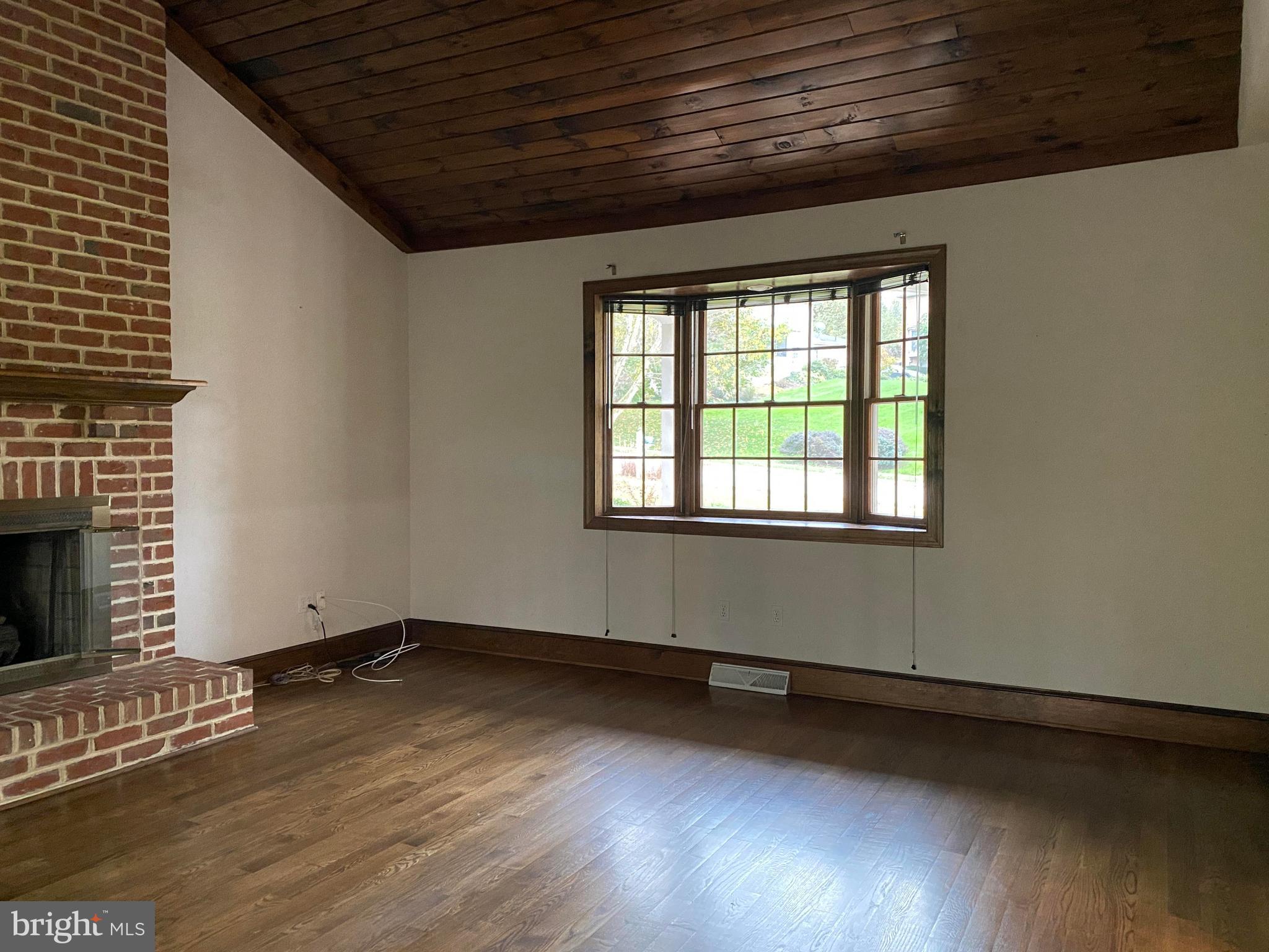 3609 Cimmeron Road York, PA 17402 - Photo 15 of 34 Gallery Image 15