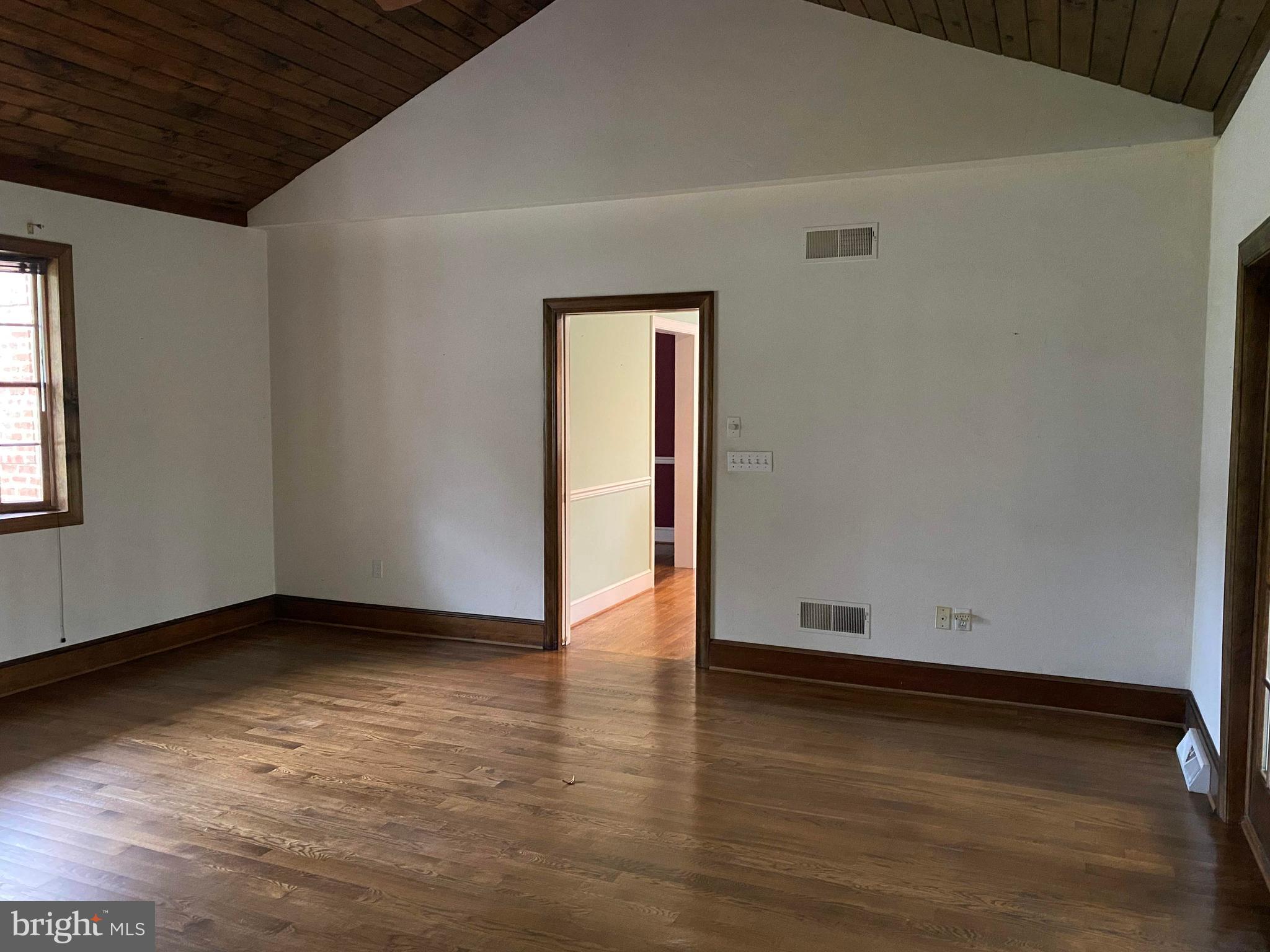 3609 Cimmeron Road York, PA 17402 - Photo 20 of 34 Family room