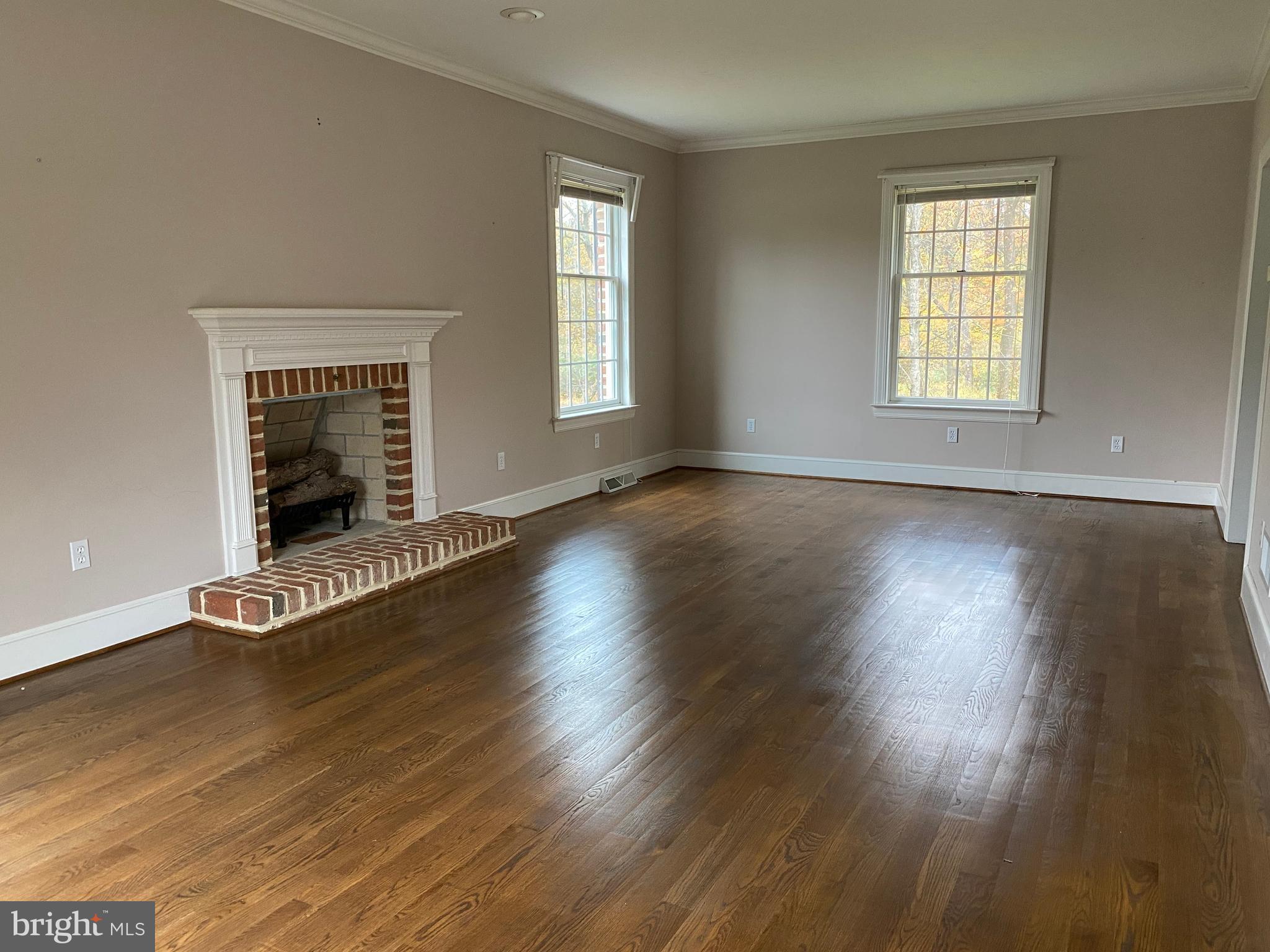 3609 Cimmeron Road York, PA 17402 - Photo 7 of 34 Living room