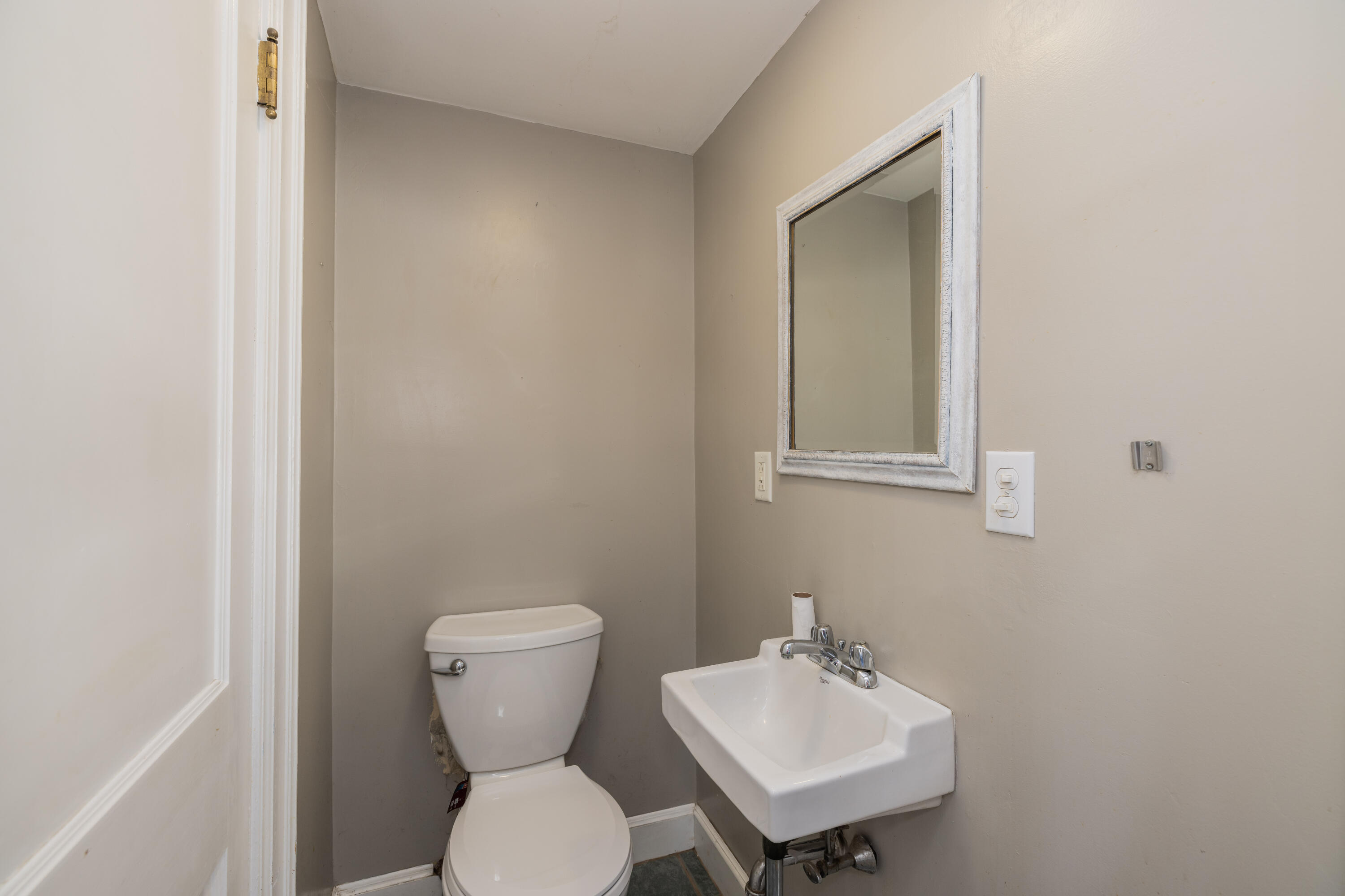 5 Main Street Standish, ME 04085 - Photo 10 of 38 3G0A0740