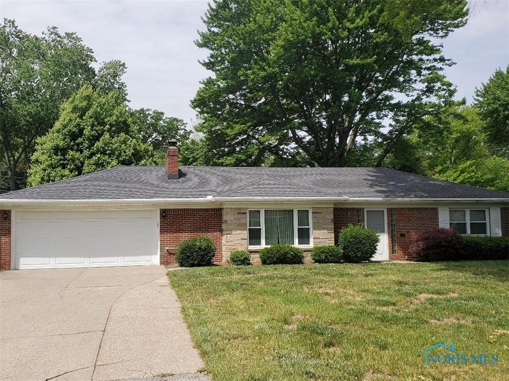 3011 Evergreen Road Toledo, OH 43606 - Photo 1 of 8 Gallery Image 1