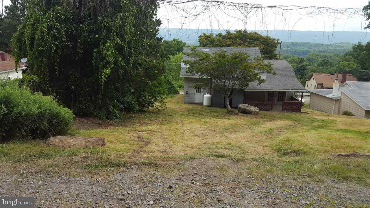 1109 State Road Duncannon, PA 17020 - Photo 3 of 15 Gallery Image 3