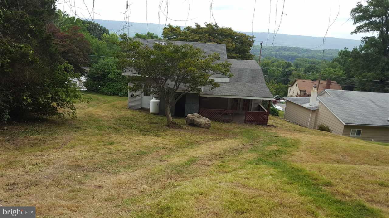 1109 State Road Duncannon, PA 17020 - Photo 4 of 15 Gallery Image 4