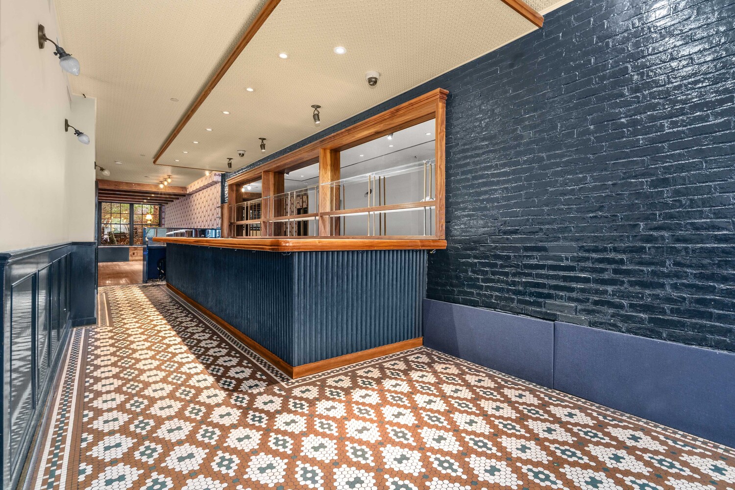 430 Hudson Street Manhattan, NY 10014 - Photo 16 of 35 a view of a balcony