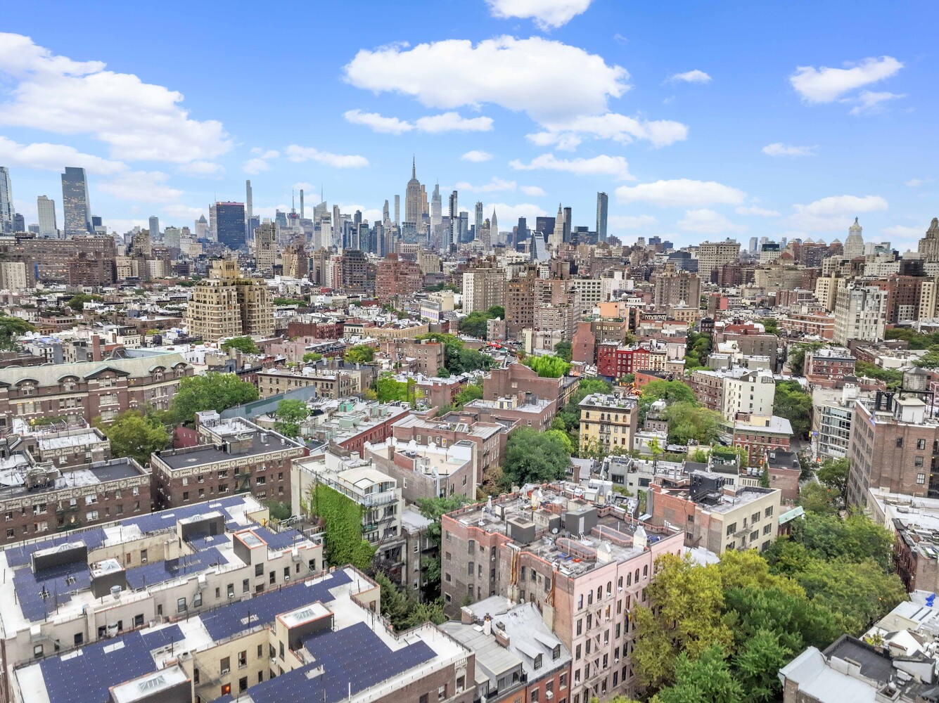 430 Hudson Street Manhattan, NY 10014 - Photo 33 of 35 a view of a city