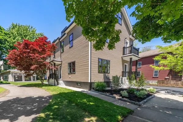 $1,399,000 | 50 Lewis Avenue, Unit 50, Arlington, MA 02474