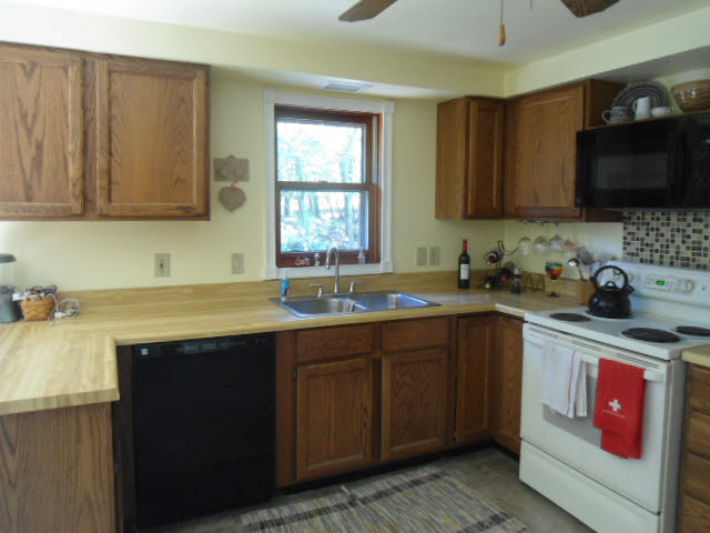 9577 Crescent Beach Road Pigeon, MI 48755 - Photo 2 of 20 Gallery Image 2
