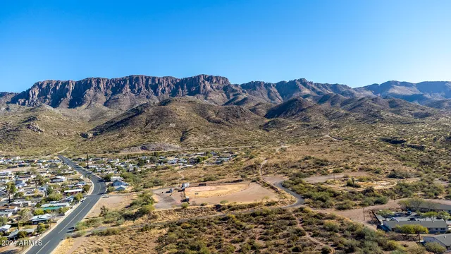 $250,000 | 214 South Hing Drive, Superior, AZ 85173