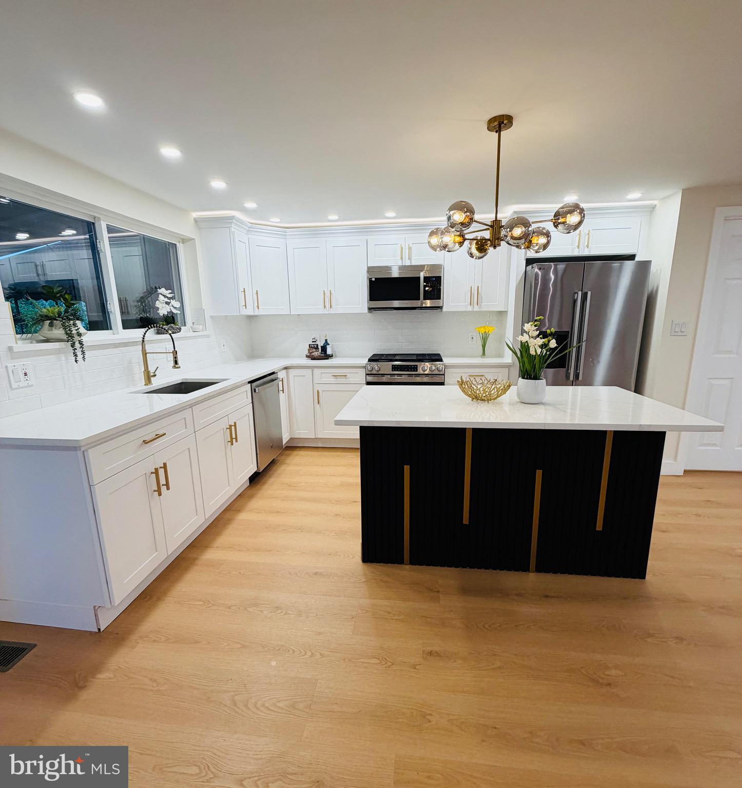 12019 Farwell Road Philadelphia, PA 19154 - Photo 17 of 35 Gallery Image 17