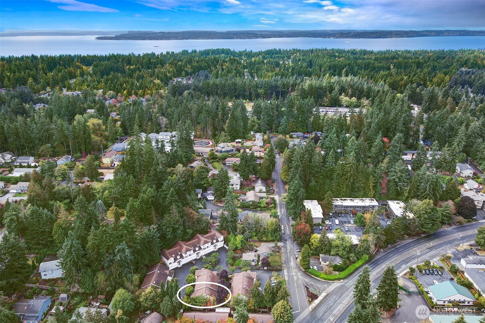 8828 238th Street Southwest, Unit B4 Edmonds, WA 98026 - Photo 35 of 37 a view of a lake with a city