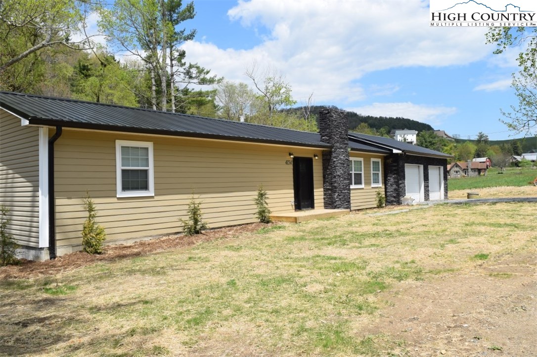 4154 Bamboo Road Boone, NC 28607 - Photo 2 of 17