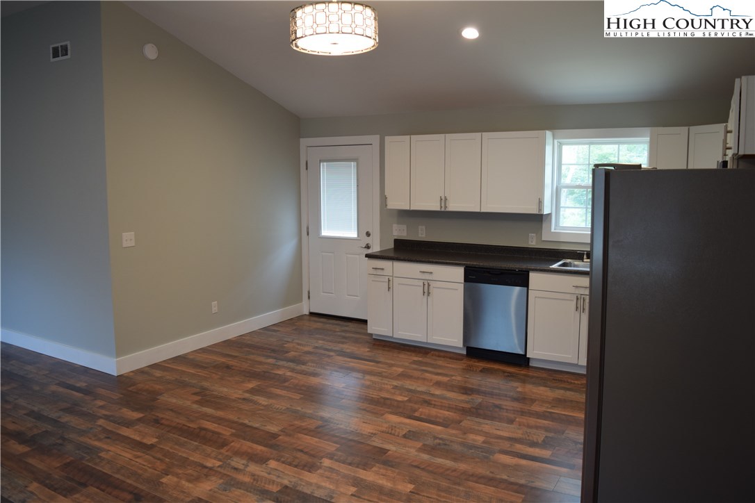4154 Bamboo Road Boone, NC 28607 - Photo 5 of 17