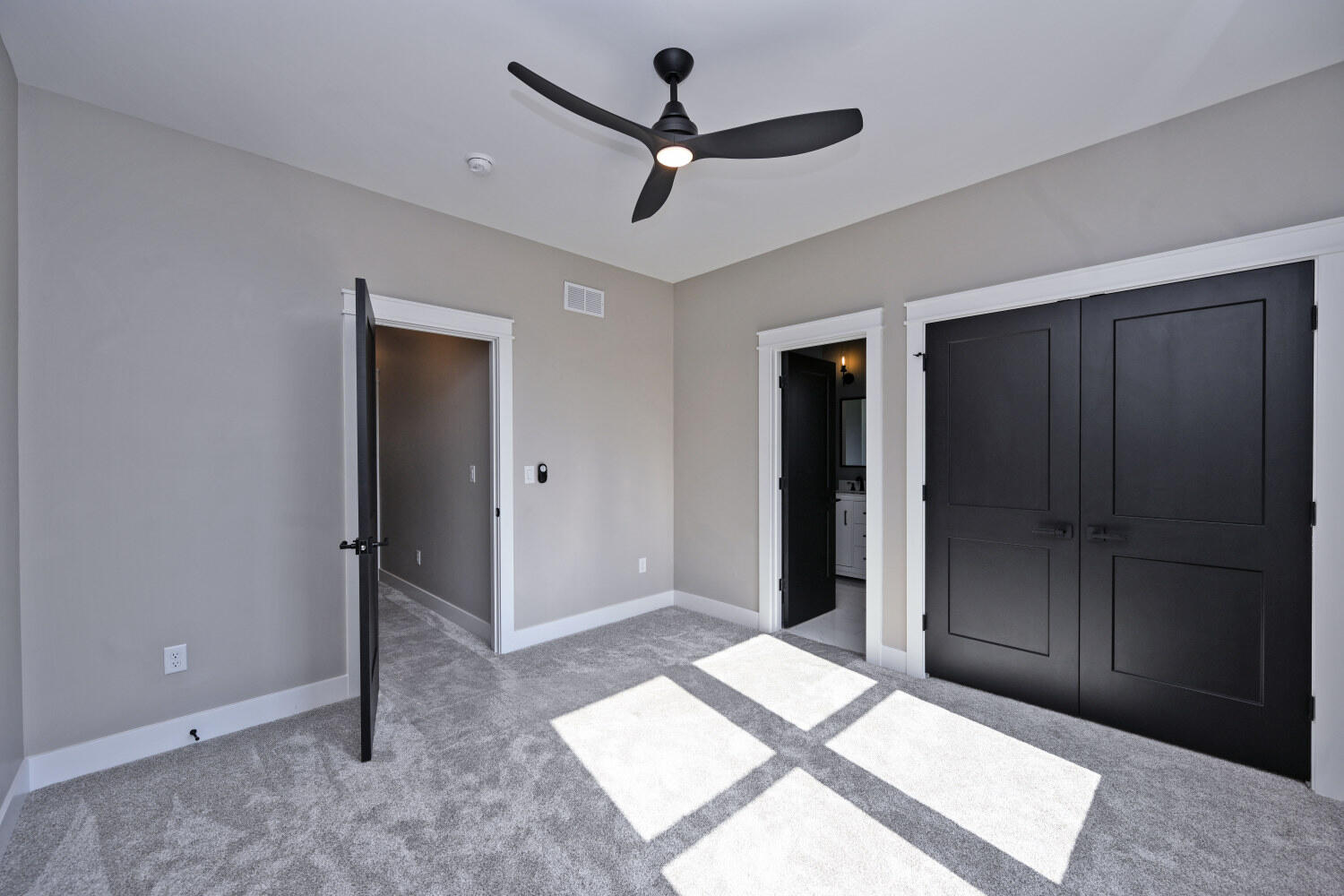 1217 Russell Street Covington, KY 41011 - Photo 42 of 49 1217RussellSt_37