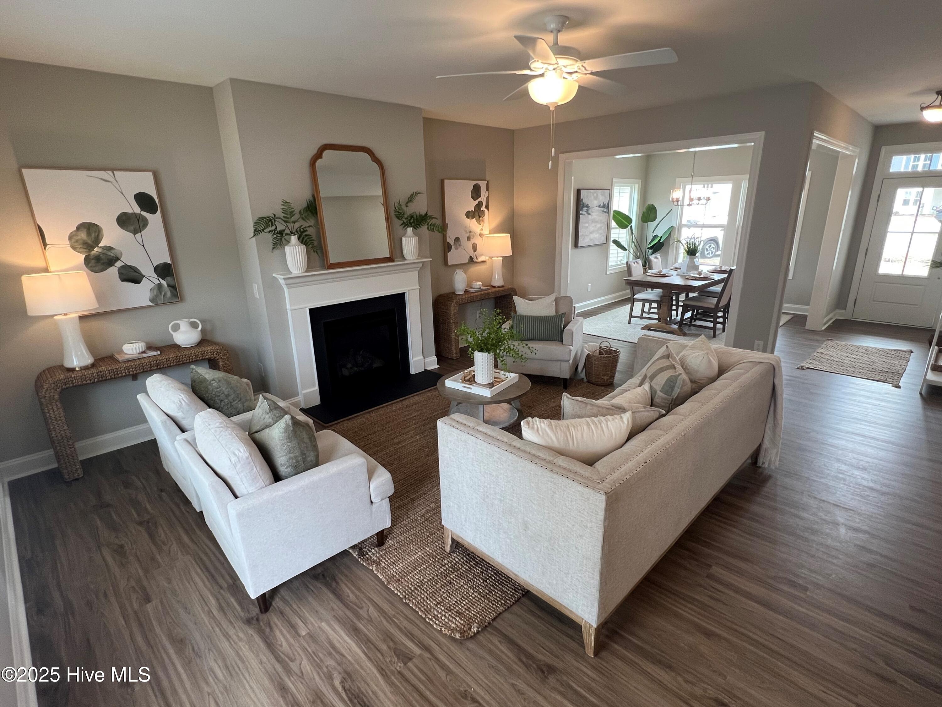 324 Langston Road Hampstead, NC 28443 - Photo 5 of 26 Gaston Living model