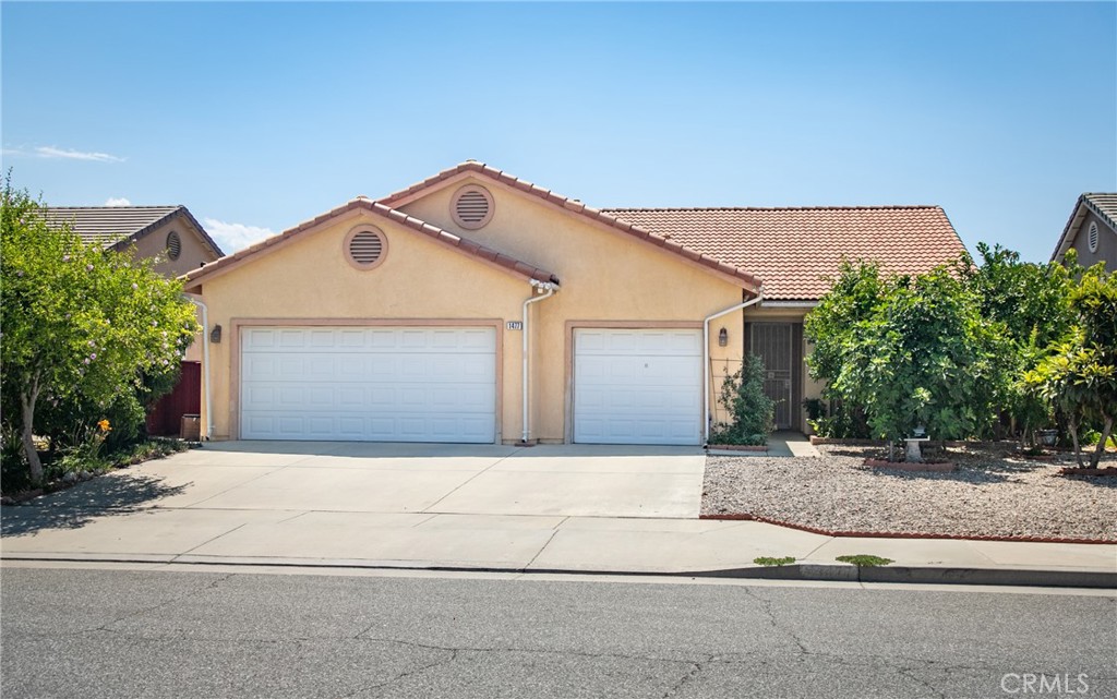 1477 Malaga Dr West  