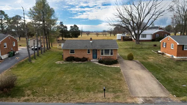$295,000 | 19 Pleasant Valley Drive, Weyers Cave, VA 24486