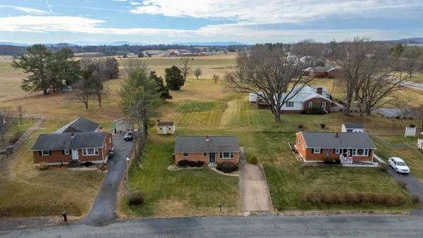 $295,000 | 19 Pleasant Valley Drive, Weyers Cave, VA 24486
