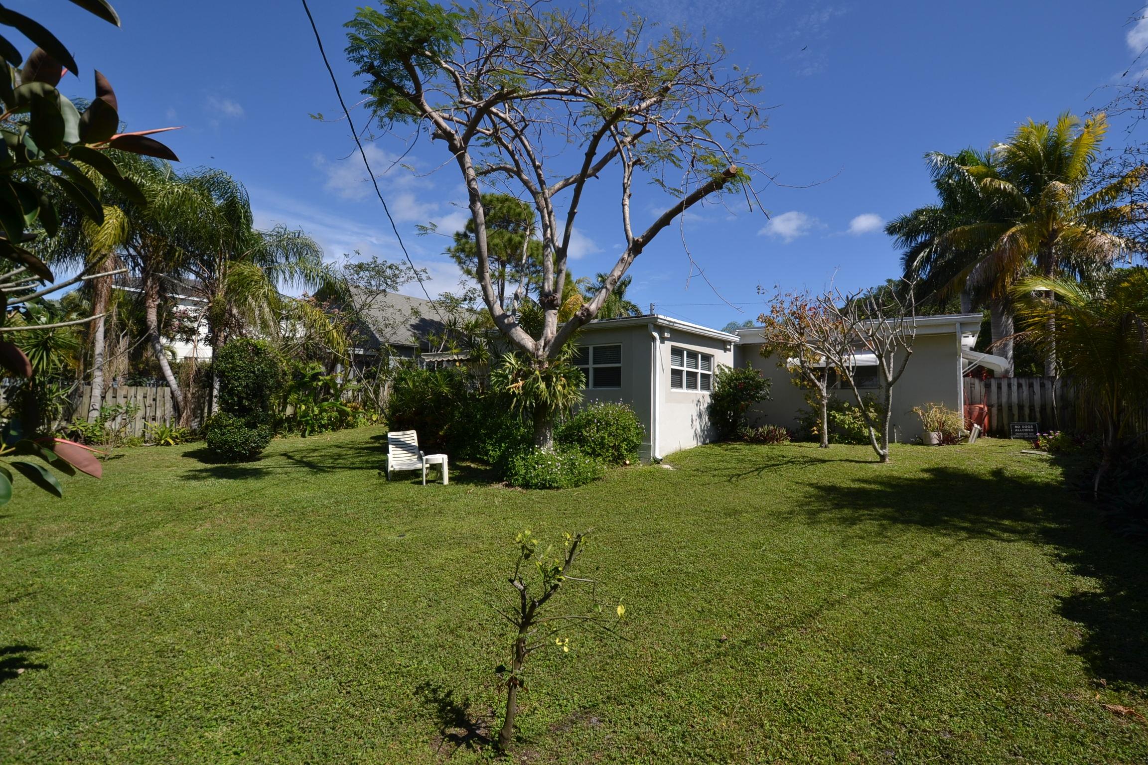 101 Northwest 6th Avenue Boca Raton, FL 33432 - Photo 13 of 39 rear ext2