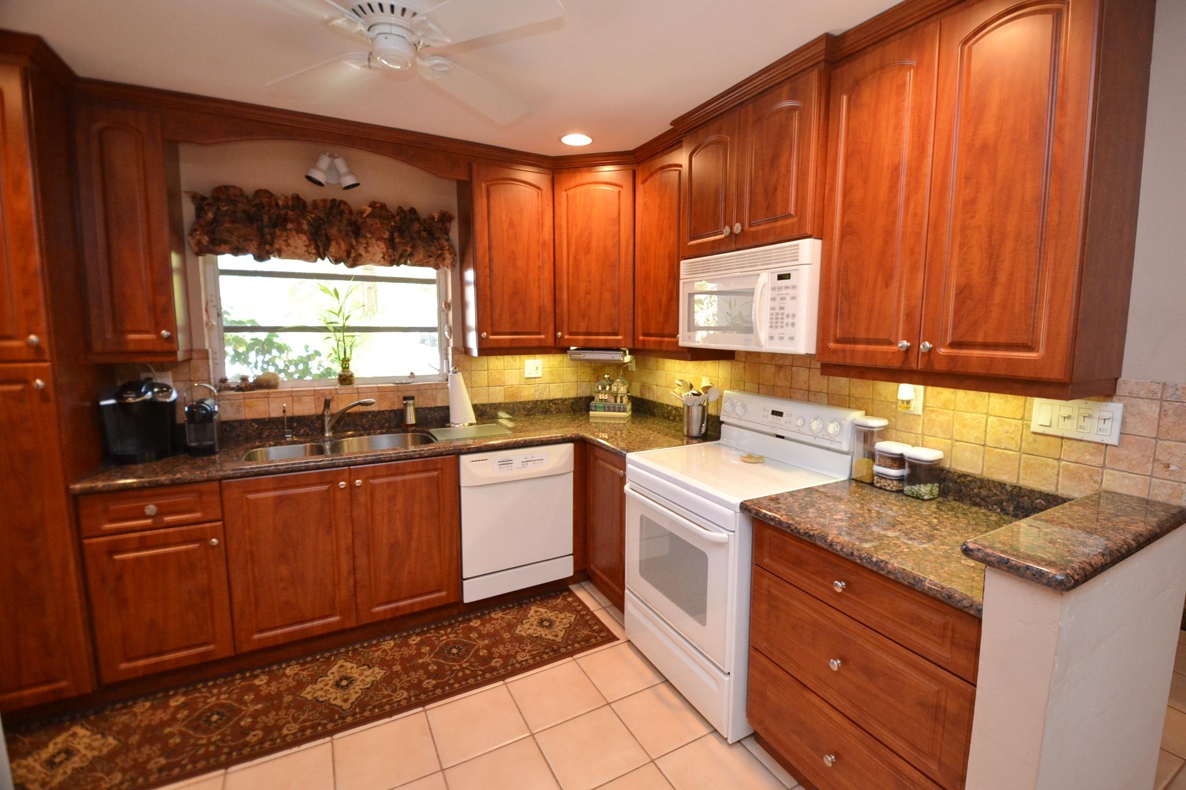 101 Northwest 6th Avenue Boca Raton, FL 33432 - Photo 22 of 39 kitch2